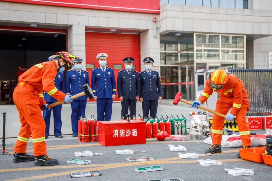 家庭防火：应急照明灯具的使用和维护