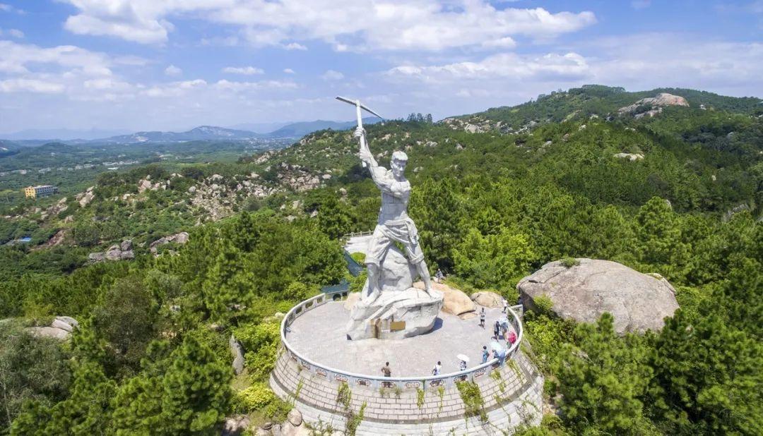 四川十九家景区荣获AAAAA级旅游景区称号，包括天台山等景区